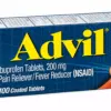 Συσκευασία ADVIL με ιβουπροφαίνη για ανακούφιση πόνου, φλεγμονής και πυρετού με σωστή χρήση.